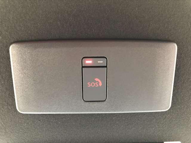 オーラ １．２　ＮＩＳＭＯ　メーカーナビＢＯＳＥサウンドアラビュー　エマージェンシブレーキ　アラウンドビューカメラ　スマートキー＆プッシュスタート　ワンオーナー　禁煙　ＥＴＣ　ドラレコ　車線逸脱　記録簿　ワンセグ　Ｂカメラ　運転席エアバッグ　ＡＢＳ　ナビＴＶ（11枚目）