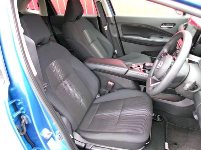 ノート １．２　Ｘ　メーカーナビアラウンドビューモニター　アラウンドビュ－　レーダーブレーキサポート　ワンオ－ナ－車　ＬＥＤヘッドランプ　スマートキー＆プッシュスタート　レーダークルーズ　レーンキープ　アルミ　バックカメラ　ＥＴＣ　カーテンエアバック　ＡＢＳ（18枚目）