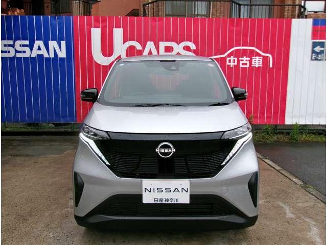サクラ Ｘ　９０周年記念車　純正メモリーナビアラウンドビューモニター　自動（被害軽減）ブレーキ　ＬＥＤヘッド　インテリジェントキー　ＥＴＣ　禁煙　ドライブレコーダー　全方位Ｍ（20枚目）