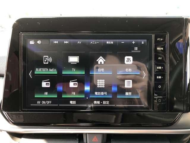 ノート Ｘ　アラウンドビューモニター　衝突軽減ブレーキ　ワンオ－ナ－車　ＬＥＤヘッドランプ　スマートキー　禁煙　ＥＴＣ２．０　　記録簿付き　ドライブレコーダー　社用車　純正メモリーナビ　スマートミラー（5枚目）
