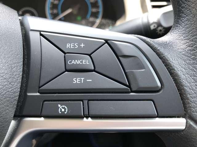 リーフ Ｓ　純正メモリーナビバックカメラＥＴＣ　バックビューモニター　ＬＥＤヘッド　ワンオーナー車　インテリジェントキー　ドラレコ　ＥＴＣ　メモリーナビ　オートエアコン　メンテナンスノート　パワーウインドウ　ワンセグ　ＡＢＳ　キーフリー　エアバッグ（12枚目）