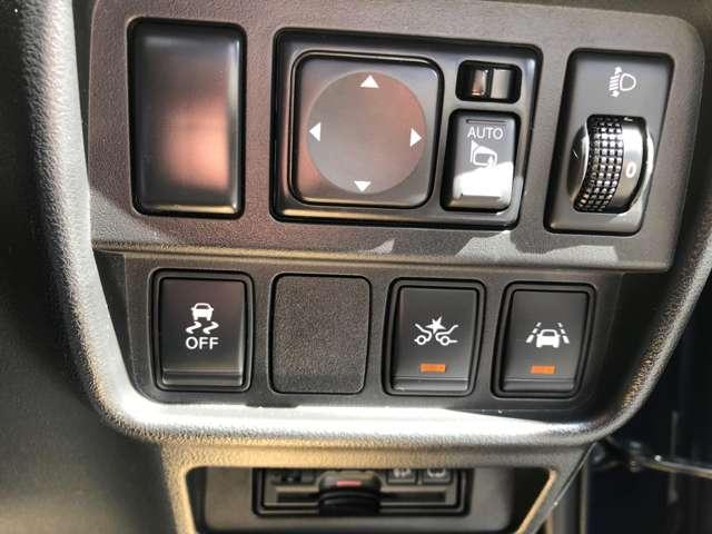 ジューク １６ＧＴ　１．６　１６ＧＴ　２オーナー純正メモリーナビ　アラウンドビュー　オートエアコン　スマートキー　エマブレ　アルミホイール　ワンセグＴＶ　ＡＢＳ　ＥＴＣ　キーレス　パワーウィンドウ　ドライブレコーダー（8枚目）