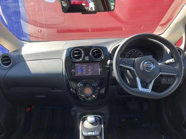 ノート １．２　ｅ－ＰＯＷＥＲ　Ｘ　純正メモリーナビアラウンドビューモニター　３６０°カメラ　記録簿付　Ｒカメラ　運転席助手席エアバック　レーンキープ　ＡＵＴＯエアコン　１オーナー　ナビＴＶ　ＡＷ　サイドカメラ　運転席エアバッグ　キーレスエントリー　ＬＥＤヘッド　ＥＴＣ車載器（3枚目）