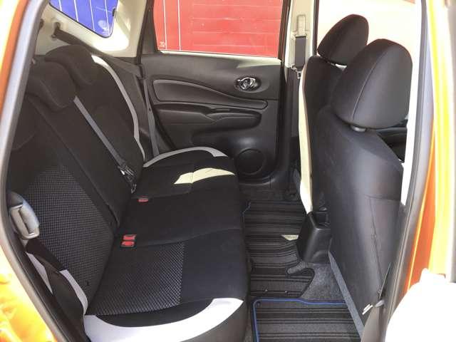 ノート １．２　ｅ－ＰＯＷＥＲ　Ｘ　純正メモリーナビアラウンドビューモニター　３６０°カメラ　記録簿付　Ｒカメラ　運転席助手席エアバック　レーンキープ　ＡＵＴＯエアコン　１オーナー　ナビＴＶ　ＡＷ　サイドカメラ　運転席エアバッグ　キーレスエントリー　ＬＥＤヘッド　ＥＴＣ車載器（13枚目）