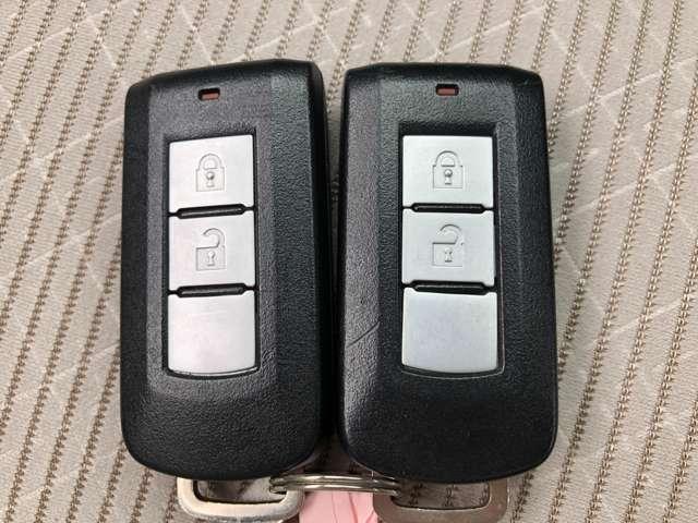 デイズ ６６０　Ｘ　純正メモリーナビアラウンドビューモニター　エマジェンシーブレーキ　Ｗエアバック　ＥＴＣ　ＴＶナビ　オ－トエアコン　バックカメラ　メモリーナビ　ＡＢＳ　記録簿有　運転席エアバッグ　キーレス　パワーウィンドウ　パワーステアリング　サイドカメラ（12枚目）