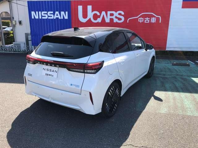 オーラ Ｇ　ＦＯＵＲ　１．２　Ｇ　ＦＯＵＲ　４ＷＤ　メーカーナビ　アラウンドビューモニター　ワンオーナー車　エマブレ　全周囲　記録簿　アダプティブクルーズ　オートエアコン　スマートキー　ＬＥＤライト　アルミホイール　４ＷＤ（2枚目）