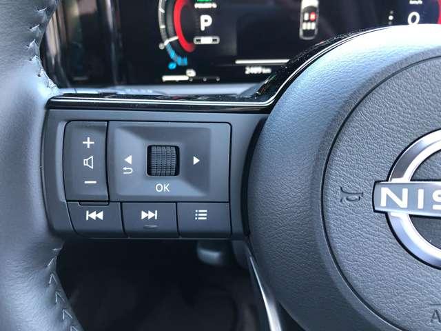 オーラ Ｇ　ＦＯＵＲ　１．２　Ｇ　ＦＯＵＲ　４ＷＤ　メーカーナビ　アラウンドビューモニター　ワンオーナー車　エマブレ　全周囲　記録簿　アダプティブクルーズ　オートエアコン　スマートキー　ＬＥＤライト　アルミホイール　４ＷＤ（7枚目）