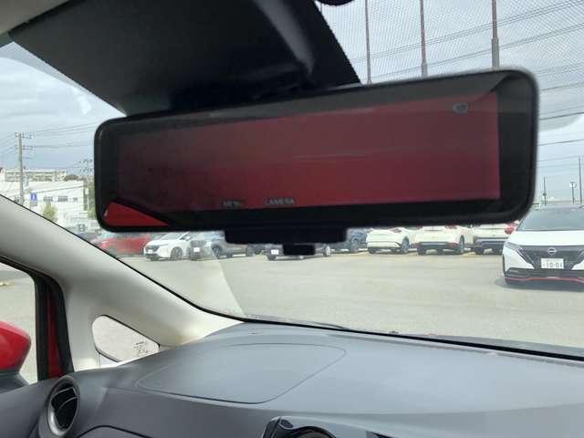 ノート ｅ－パワー　Ｘ　３６０°カメラ　記録簿付　Ｒカメラ　運転席助手席エアバック　ＡＵＴＯエアコン　１オーナー　ナビＴＶ　ＡＷ　サイドカメラ　運転席エアバッグ　キーレスエントリー　パワーウィンドウ　パワステ　メモリーナビ（10枚目）