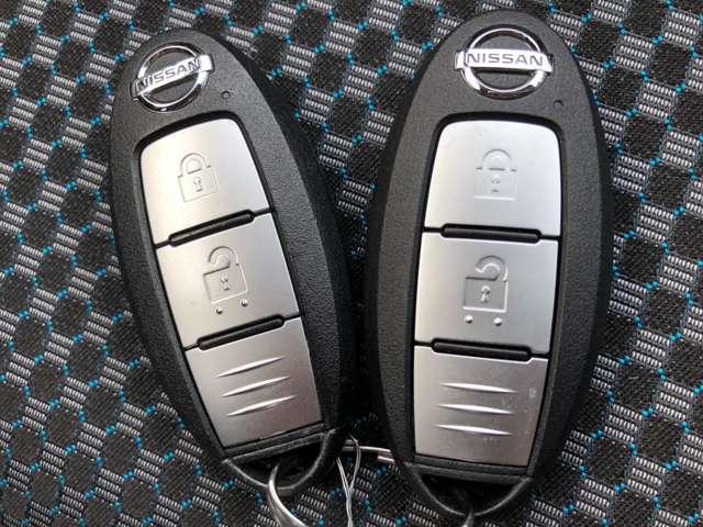 キックス Ｘ　ワンオ－ナ－車　プロパイロット　スマートキー　ＬＥＤヘッドライト　レーンアシスト　パワーステアリング　ドライブレコーダー　ＥＴＣ２・０　整備記録簿有　純正メモリーナビ　アルミホイール（15枚目）