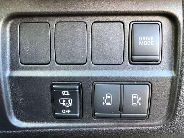 セレナ １．２　ｅ－ＰＯＷＥＲ　ハイウェイスター　Ｖ　純正メモリーナビアラウンドビューモニター　３６０°カメラ　エマジェンシーブレーキ　１オナ　スマキー　バックカメラ　ＬＥＤ　レーンアシスト　点検記録簿付　ＥＴＣ　ドラレコ　サイドカーテンエアバック　フルオートエアコン　アルミホイール　エアバック（9枚目）