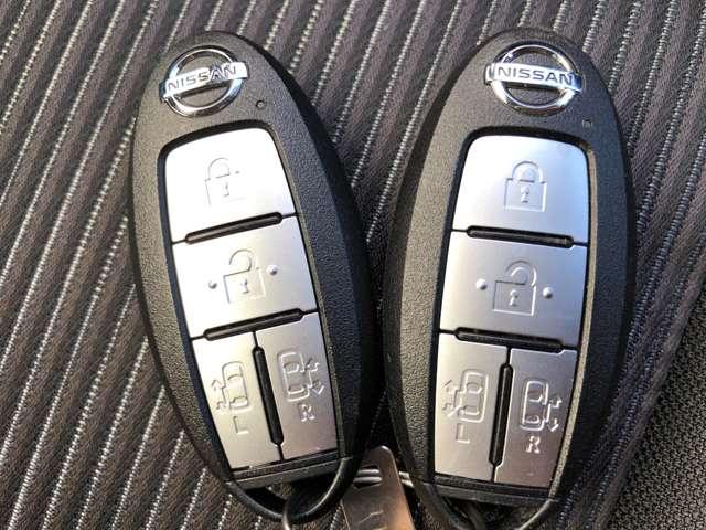 セレナ １．２　ｅ－ＰＯＷＥＲ　ハイウェイスター　Ｖ　純正メモリーナビアラウンドビューモニター　３６０°カメラ　エマジェンシーブレーキ　１オナ　スマキー　バックカメラ　ＬＥＤ　レーンアシスト　点検記録簿付　ＥＴＣ　ドラレコ　サイドカーテンエアバック　フルオートエアコン　アルミホイール　エアバック（14枚目）