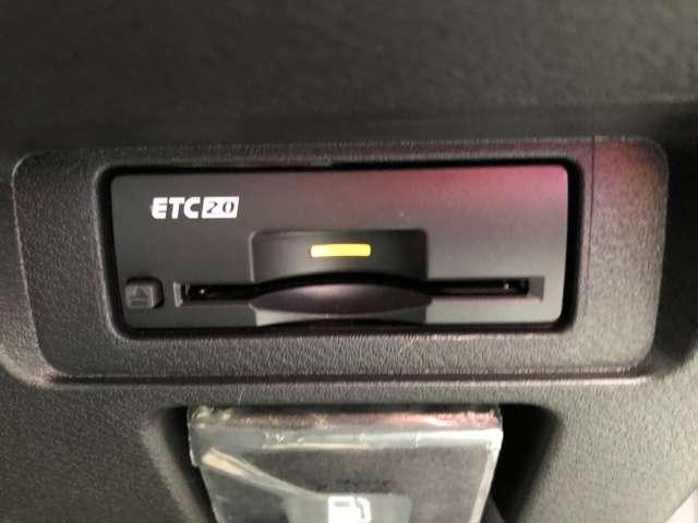 オーラ 1.2 G メーカーナビアラウンドビューモニタードラ 自動(被害軽減)ブレーキ LED LKA サイドカメラ ETC ドライブレコーダー カーテンエアバッグ アルミホイール 禁煙 インテリジェントキー パワーウィンドウ ワンオーナー フルオートエアコン(12枚目)