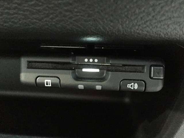 デイズ 660 X ワンオーナー純正メモリーナビアラウンドビ アラウンドM 踏み間違え防止 スマートキー バックカメラ 1オーナー ETC キーレス フルオートエアコン ナビTV WAB 記録簿 運転席エアバック メモリーナビゲーション サイドエアバッグ PS(10枚目)