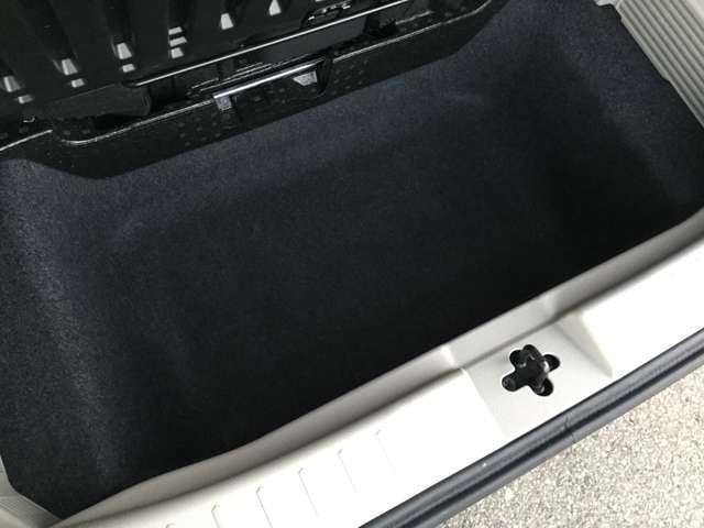 デイズ 660 X ワンオーナー純正メモリーナビアラウンドビ アラウンドM 踏み間違え防止 スマートキー バックカメラ 1オーナー ETC キーレス フルオートエアコン ナビTV WAB 記録簿 運転席エアバック メモリーナビゲーション サイドエアバッグ PS(19枚目)