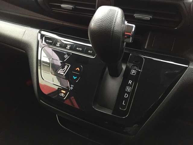 デイズ ハイウェイスター Gターボ インテリジェントアラウンドビューモニター LED ナビTV 記録簿 ドライブレコーダー ETC スマートキー エアバック キーフリー サイドカメラ バックカメラ パワーステアリング フルオートエアコン(14枚目)