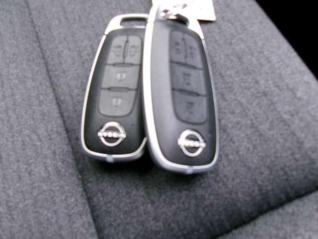 セレナ ハイウェイスターV 両側電動スライド プロパイロット LEDヘッドライト ワンオーナー車 ETC2.0 アルミホイール スマートミラー メーカーオプションナビ アラウンドビューモニター 記録簿 ドラレコ前後 ABS(15枚目)