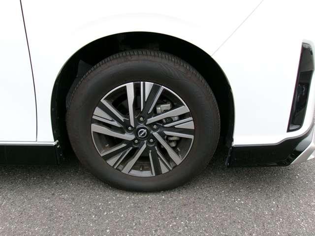 セレナ ハイウェイスターV 両側電動スライド プロパイロット LEDヘッドライト ワンオーナー車 ETC2.0 アルミホイール スマートミラー メーカーオプションナビ アラウンドビューモニター 記録簿 ドラレコ前後 ABS(19枚目)