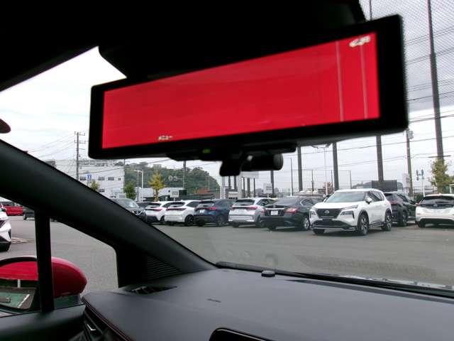 オーラ 1.2 NISMO メーカーナビアラウンドビューモニタードラ カーテンエアバッグ エマブレ 禁煙 インテリキー ETC ドラレコ 車線逸脱警報 ワンセグ キーフリーシステム ダブルエアバック 定期点検記録簿 アルミホイール 運転席エアバッグ メモリーナビ ABS(12枚目)