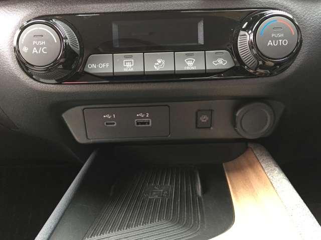 オーラ 1.2 G レザーエディション メーカーナビアラウンドビューモニターETC ワンオーナ 追突防止 レーダークルーズ 車線逸脱警報装置 禁煙車 LED 記録簿 バックモニター ETC インテリジェントキー メモリーナビゲーション AW キーレスエントリー オートエアコン ABS(9枚目)