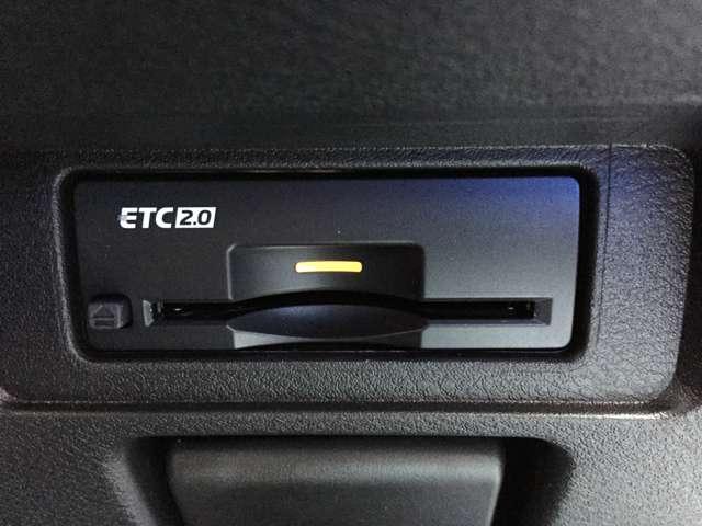 オーラ ニスモ メーカーオプションナビ 衝突軽減ブレーキ インテリキー ETC2.0 ドラレコ 車線逸脱警報 プロパイロット 定期点検記録簿 アルミホイール アラウンドビューモニター ABS LEDヘッドライト(12枚目)