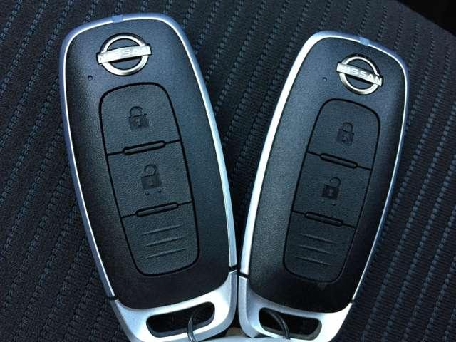 オーラ ニスモ メーカーオプションナビ 衝突軽減ブレーキ インテリキー ETC2.0 ドラレコ 車線逸脱警報 プロパイロット 定期点検記録簿 アルミホイール アラウンドビューモニター ABS LEDヘッドライト(17枚目)