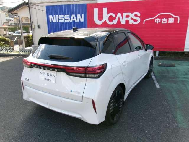 オーラ Ｇ　ＦＯＵＲ　ワンオーナー車　エマブレ　全周囲　ＬＤＷ　記録簿　アダプティブクルーズ　オートエアコン　スマートキー　バックカメラ　ＬＥＤライト　アルミホイール　４ＷＤ　ＥＴＣ車載器　ナビＴＶ　メモリーナビ　禁煙（2枚目）