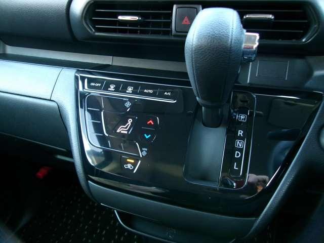 ルークス ６６０　ハイウェイスターＧターボ　ワンオーナー純正メモリーナビアラウンドビ　助手席エアバッグ　アイドリングストップ機能　両側電動スライドドア　インテリキ－　１オーナー　ＬＥＤヘッドランプ　点検記録簿　バックモニター　キーフリー　アルミホイール　ＡＢＳ　パワーステアリング（7枚目）