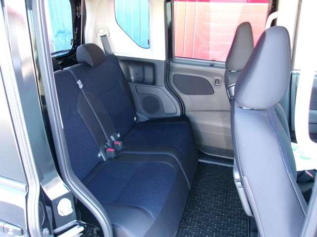 ルークス ６６０　ハイウェイスターＧターボ　ワンオーナー純正メモリーナビアラウンドビ　助手席エアバッグ　アイドリングストップ機能　両側電動スライドドア　インテリキ－　１オーナー　ＬＥＤヘッドランプ　点検記録簿　バックモニター　キーフリー　アルミホイール　ＡＢＳ　パワーステアリング（10枚目）