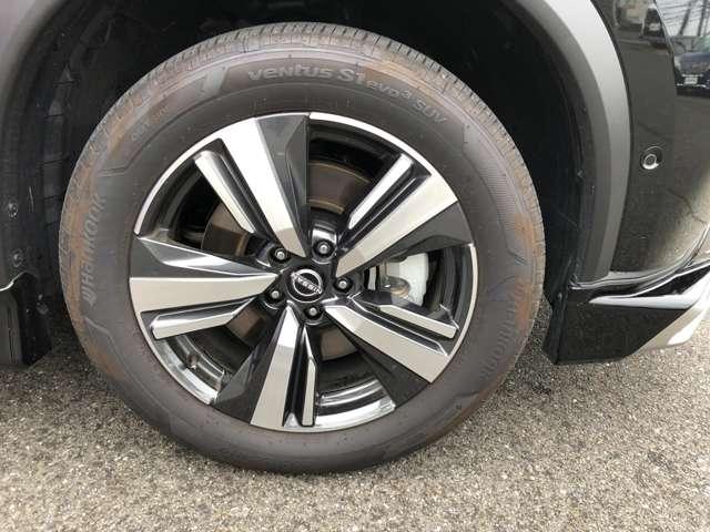 エクストレイル １．５　Ｇ　ｅ－４ＯＲＣＥ　４ＷＤ　メーカーナビアラウンドビューモニタードラ　試乗車　１オーナー　パークアシスト　禁煙　ＬＥＤヘッドランプ　ナビＴＶ　スマートキー　レーダークルーズ　ＬＫＡ　キーフリー　ＥＴＣ　４ＷＤ　アルミホイール　メモリーナビ　記録簿　ドライブレコーダー（11枚目）