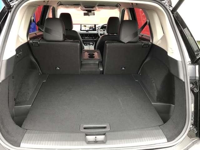 エクストレイル １．５　Ｇ　ｅ－４ＯＲＣＥ　４ＷＤ　メーカーナビアラウンドビューモニタードラ　試乗車　１オーナー　パークアシスト　禁煙　ＬＥＤヘッドランプ　ナビＴＶ　スマートキー　レーダークルーズ　ＬＫＡ　キーフリー　ＥＴＣ　４ＷＤ　アルミホイール　メモリーナビ　記録簿　ドライブレコーダー（18枚目）