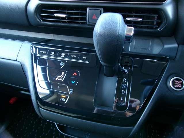 ルークス ６６０　ハイウェイスターＸ　純正メモリーナビアラウンドビューモニター　衝突被害軽減ブレ－キ　マルチビューカメラ　テレビ　ＥＴＣ　ＬＥＤ　スマートキー　パワーウィンドウ　ワンオーナー　カーテンエアバック　ドライブレコーダー　バックカメラ　記録簿　パワステ　オートエアコン（7枚目）