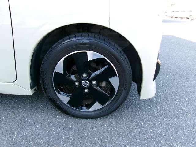 ルークス ６６０　ハイウェイスターＸ　純正メモリーナビアラウンドビューモニター　衝突被害軽減ブレ－キ　マルチビューカメラ　テレビ　ＥＴＣ　ＬＥＤ　スマートキー　パワーウィンドウ　ワンオーナー　カーテンエアバック　ドライブレコーダー　バックカメラ　記録簿　パワステ　オートエアコン（13枚目）