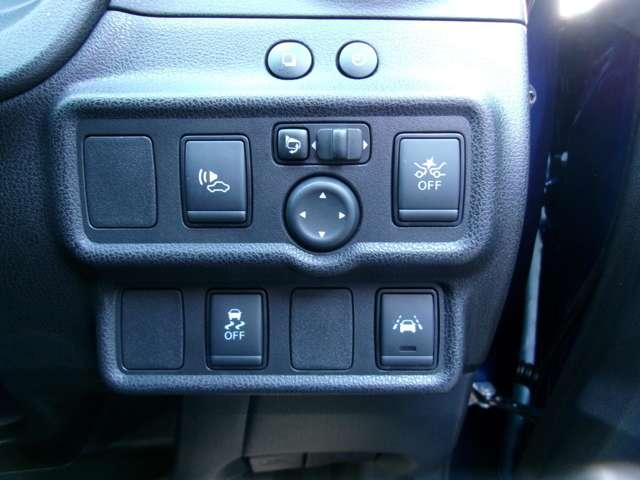 ノート e-パワーオーテック 衝突軽減ブレーキ レーンアシスト ドラレコ パワーステアリング 記録簿 LEDヘッドライト エアバッグ アラウンドビューモニター スマートキー ETC2.0 アルミホイール クルーズコントロール(16枚目)