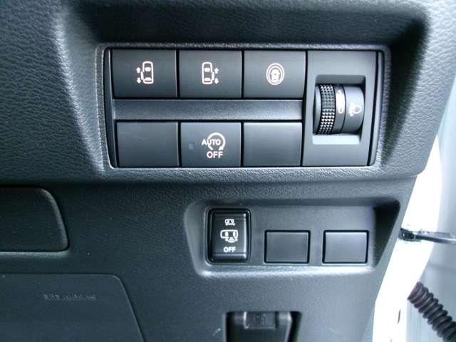 ルークス ハイウェイスター　Ｇターボ　６６０　ハイウェイスターＧターボ　純正メモリーナビ　アラウンドビューモニター　助手席エアバッグ　両側電動スライドドア　インテリキ－　１オーナー　ＬＥＤヘッドランプ　点検記録簿　アルミホイール　ＡＢＳ（8枚目）