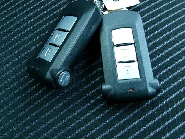 デイズルークス Ｘ　Ｖセレクション　６６０　Ｘ　Ｖセレクション　純正メモリーナビ　アラウンドビューモニター　踏み間違い衝突防止　Ｗ電動ドア　スマキー　アルミホイール　　キーフリー　サイドカメラ　ドライブレコーダー　オートエアコン（9枚目）