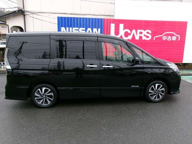 セレナ ｅ－パワー　ハイウェイスターＶ　１．２　ｅ－ＰＯＷＥＲ　ハイウェイスター　Ｖ　純正メモリーナビ　アラウンドビューモニター　エマジェンシーブレーキ　ＬＥＤ　ＥＴＣ　ドラレコ　サイドカーテンエアバック　フルオートエアコン　アルミホイール（17枚目）