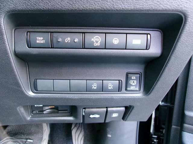 セレナ ２．０　ハイウェイスターＶ　メーカーナビアラウンドビューモニタードラ　Ｗ電動スライド　レーダークルコン　レーンアシスト　展示試乗車ＵＰ　ＬＥＤランプ　ワンオーナー車　ＥＴＣ装備　カーテンエアバッグ　アルミホイール　キーフリー　メモリ－ナビ　ナビＴＶ　記録簿　エアコン（8枚目）