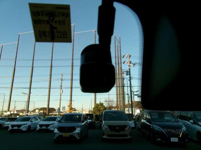 ルークス 660 ハイウェイスターGターボ 純正メモリーナビアラウンドビューモニター 助手席エアバッグ インテリキ- 1オーナー LEDヘッドランプ ETC 点検記録簿 ドライブレコーダー バックモニター キーフリー アルミホイール ABS パワーステアリング ナビTV メモリーナビ(7枚目)