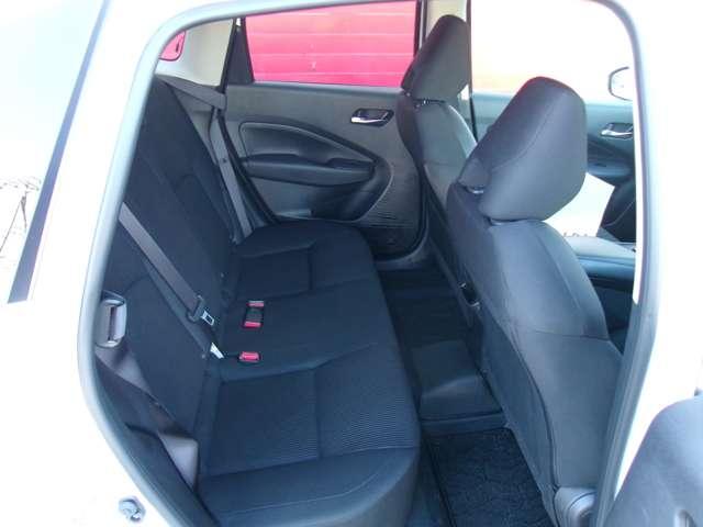 ノート １．２　Ｘ　純正メモリーナビアラウンドビューモニター　リアカメラ　衝突被害軽減ブレ－キ　全方位カメラ　ＥＴＣ付　禁煙車　ＬＥＤヘッドライト　インテリジェントキー　ワンオーナー　ドラレコ　整備記録簿　ワンセグＴＶ　ＴＶナビ　サイドカーテンエアバック　ＡＢＳ（14枚目）