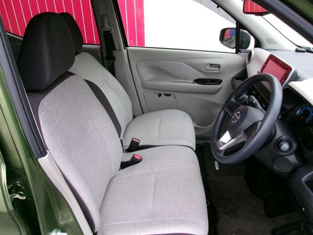 デイズ ６６０　Ｘ　純正メモリーナビアラウンドビューモニター　アラウンドＭ　踏み間違え防止　テレビ　スマートキー　バックカメラ　１オーナー　ＥＴＣ　ドライブレコーダー　キーレス　フルオートエアコン　ＷＡＢ　記録簿　運転席エアバック　サイドエアバッグ　ＰＳ　ＡＢＳ（11枚目）