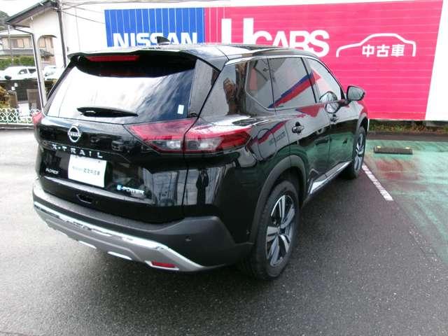 エクストレイル １．５　Ｇ　ｅ－４ＯＲＣＥ　４ＷＤ　メーカーナビアラウンドビューモニタードラ　１オーナー　ＬＥＤヘッドランプ　ナビＴＶ　スマートキー　レーダークルーズ　ＬＫＡ　キーフリー　ＥＴＣ　４ＷＤ　アルミホイール　メモリーナビ　記録簿　ドライブレコーダー　バックカメラ　サイドカメラ　ＰＳ（2枚目）