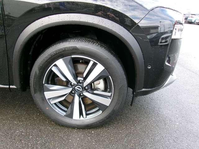 エクストレイル １．５　Ｇ　ｅ－４ＯＲＣＥ　４ＷＤ　メーカーナビアラウンドビューモニタードラ　１オーナー　ＬＥＤヘッドランプ　ナビＴＶ　スマートキー　レーダークルーズ　ＬＫＡ　キーフリー　ＥＴＣ　４ＷＤ　アルミホイール　メモリーナビ　記録簿　ドライブレコーダー　バックカメラ　サイドカメラ　ＰＳ（13枚目）