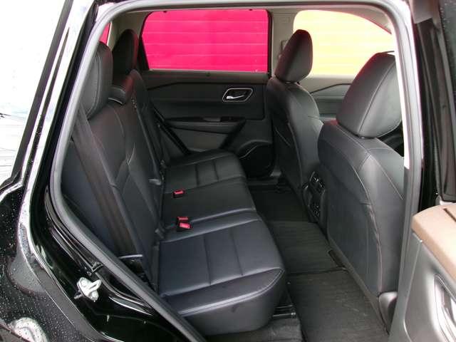 エクストレイル １．５　Ｇ　ｅ－４ＯＲＣＥ　４ＷＤ　メーカーナビアラウンドビューモニタードラ　１オーナー　ＬＥＤヘッドランプ　ナビＴＶ　スマートキー　レーダークルーズ　ＬＫＡ　キーフリー　ＥＴＣ　４ＷＤ　アルミホイール　メモリーナビ　記録簿　ドライブレコーダー　バックカメラ　サイドカメラ　ＰＳ（17枚目）