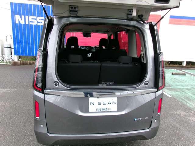 セレナ １．４　ｅ－ＰＯＷＥＲ　ＸＶ　メーカーナビアラウンドビューモニタードラ　衝突被害軽減　インテリジェントキー　ＬＥＤヘッドライト　ドライブレコーダー　レーンアシスト　パワーウィンドウ　エアコン　アダプティブクルーズコントロール　パワーステアリング　ワンセグＴＶ　全方位モニタ（19枚目）