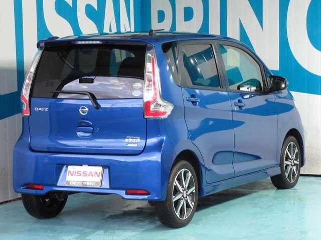 ハイウェイスター G 【走行11,339キロ 新車保証、継承】 衝突被害軽減ブレーキ 踏み間違い衝突防止アシスト 横滑り防止装置 キセノンライト オートエアコン インテリジェントキー アラウンドビューモニター ETC(2枚目)
