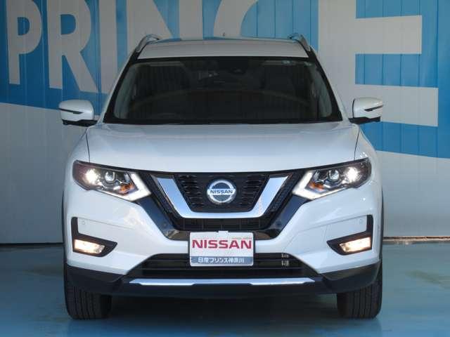 2.0 20Xi レザーエディション Vセレクション 2列車 4WD ブラック内装(16枚目)