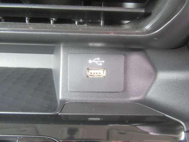 ルークス ６６０　ハイウェイスターＧターボ　アラウンドビュー　キーフリー　スマキー　１オーナー　ＬＥＤライト　ＥＴＣ　点検記録簿　車線逸脱警報装置　バックモニター　ドライブレコーダー　アルミホイール　ＡＢＳ　パワーステアリング　ナビＴＶ　オートエアコン（15枚目）