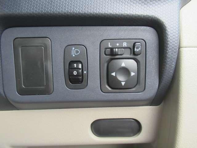 オッティ ６６０　Ｅ　エアバック　助手席エアバッグ　ＰＷ　キーレス付き　ＡＢＳ　ナビＴＶ　ＡＣ　ＰＳ　記録簿　ワンセグ（7枚目）