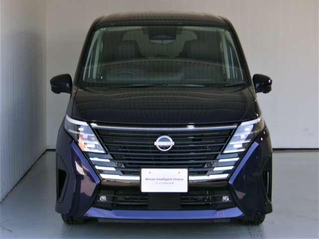 セレナ 1.4 e-POWER ルキシオン インテリジェントエマージェンシーブレーキ アラウンドビュー LEDヘッドランプ 禁煙 ドライブレコーダー  ワンオーナー パーキングアシスト ETC アルミホイール メモリーナビ(2枚目)