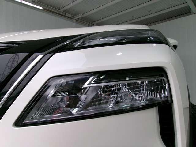 エクストレイル 1.5 G e-4ORCE 4WD 試乗車 1オーナー パークアシスト 禁煙 LEDヘッドランプ ナビTV スマートキー レーダークルーズ LKA キーフリー ETC 4WD アルミホイール メモリーナビ 記録簿 ドライブレコーダー(6枚目)